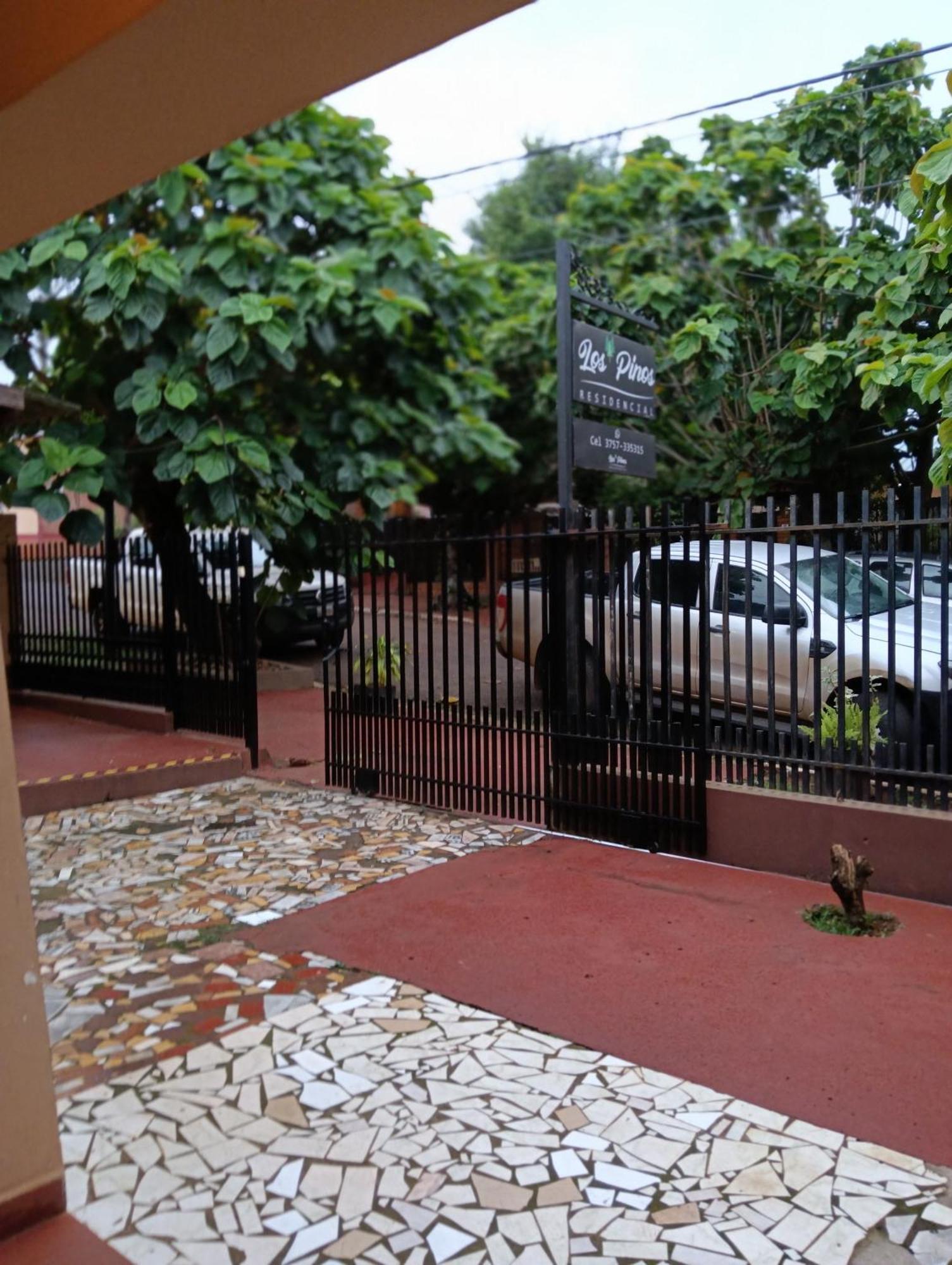 Residencial Los Pinos Porto Iguaçu Exterior foto